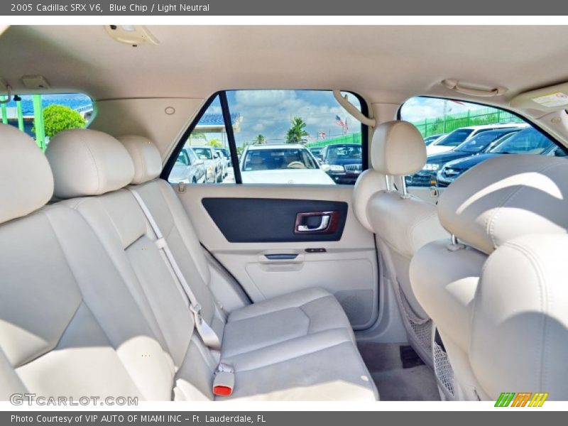 Blue Chip / Light Neutral 2005 Cadillac SRX V6