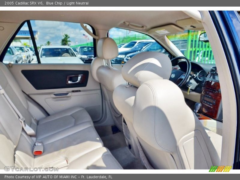 Blue Chip / Light Neutral 2005 Cadillac SRX V6
