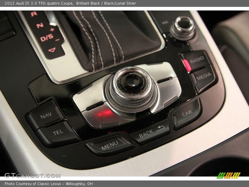 Controls of 2013 S5 3.0 TFSI quattro Coupe