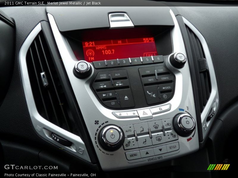 Merlot Jewel Metallic / Jet Black 2011 GMC Terrain SLE