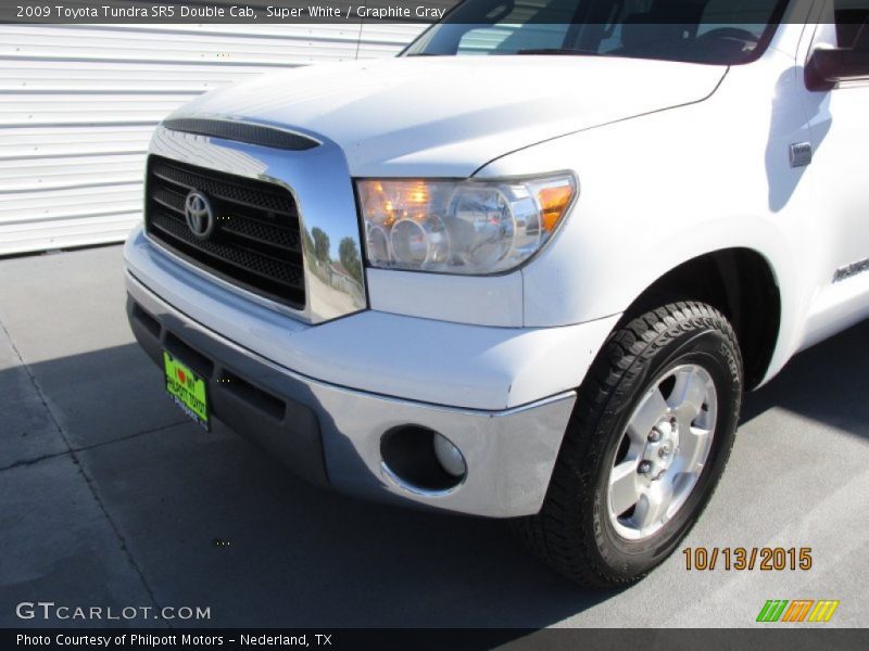 Super White / Graphite Gray 2009 Toyota Tundra SR5 Double Cab