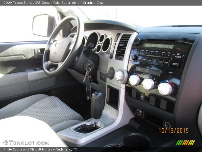 Super White / Graphite Gray 2009 Toyota Tundra SR5 Double Cab