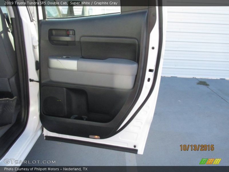 Super White / Graphite Gray 2009 Toyota Tundra SR5 Double Cab