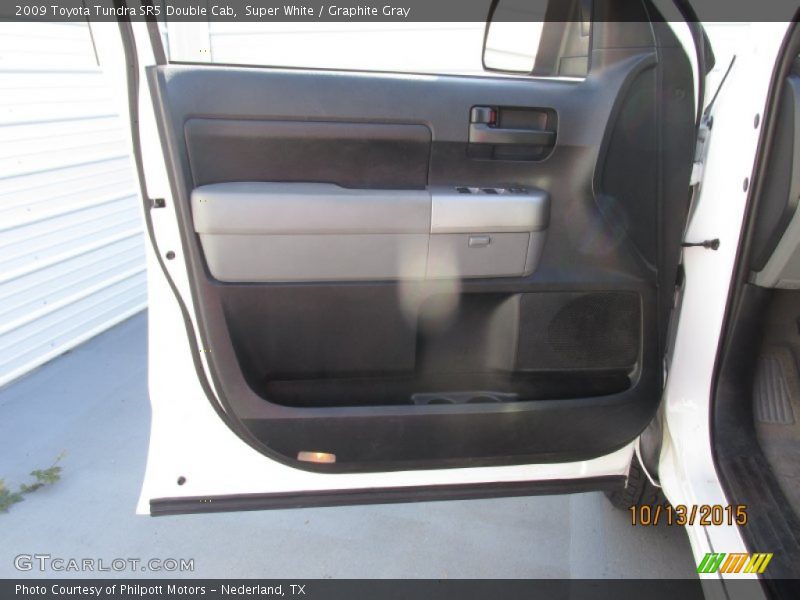 Super White / Graphite Gray 2009 Toyota Tundra SR5 Double Cab