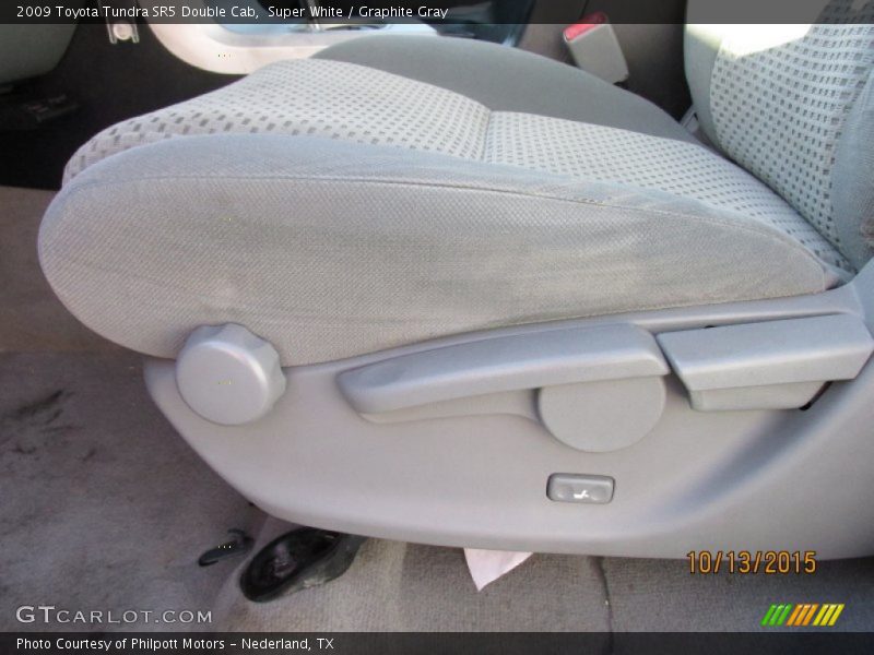 Super White / Graphite Gray 2009 Toyota Tundra SR5 Double Cab