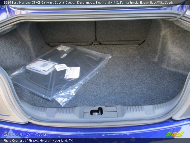  2016 Mustang GT/CS California Special Coupe Trunk