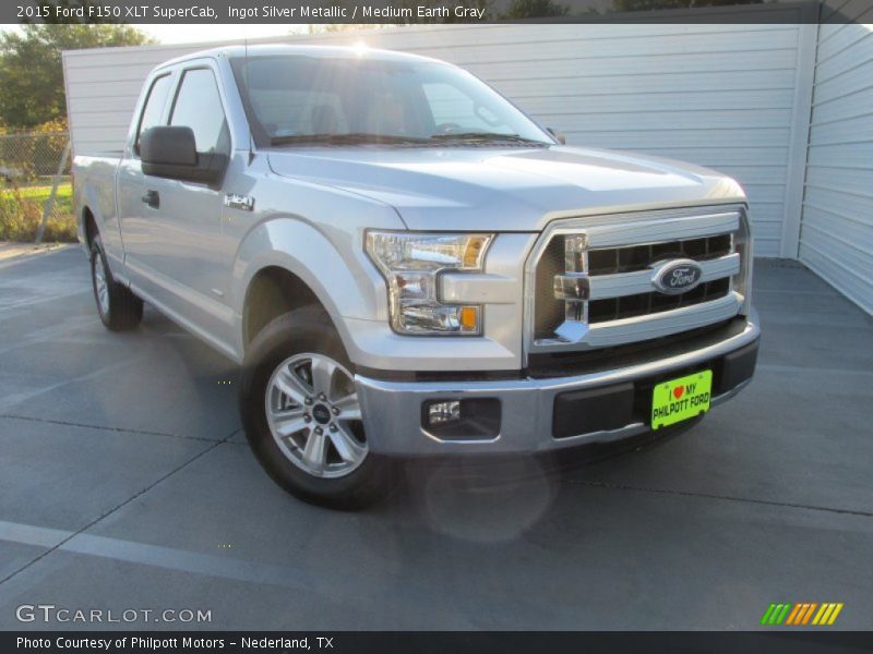 Ingot Silver Metallic / Medium Earth Gray 2015 Ford F150 XLT SuperCab