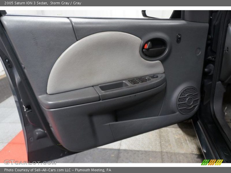 Storm Gray / Gray 2005 Saturn ION 3 Sedan