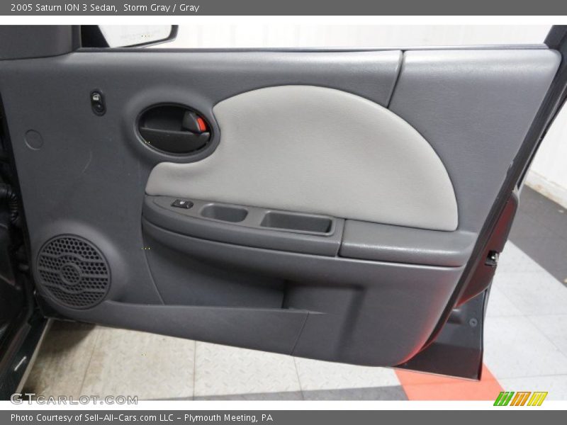 Storm Gray / Gray 2005 Saturn ION 3 Sedan