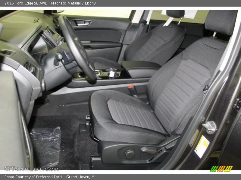 Front Seat of 2015 Edge SE AWD