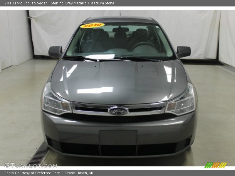 Sterling Grey Metallic / Medium Stone 2010 Ford Focus S Sedan