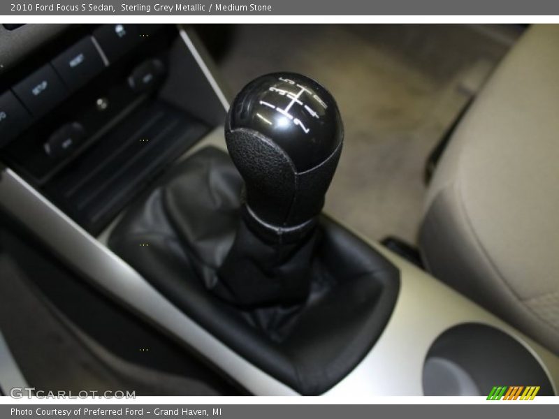 Sterling Grey Metallic / Medium Stone 2010 Ford Focus S Sedan