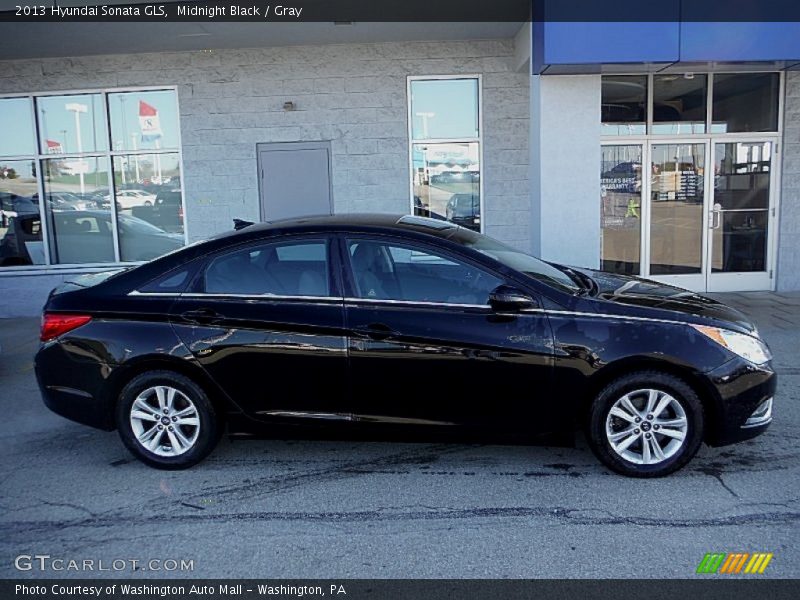 Midnight Black / Gray 2013 Hyundai Sonata GLS