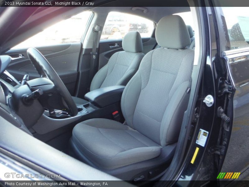 Midnight Black / Gray 2013 Hyundai Sonata GLS