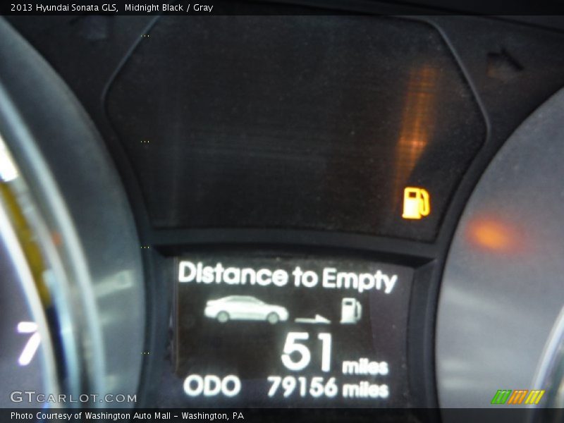 Midnight Black / Gray 2013 Hyundai Sonata GLS