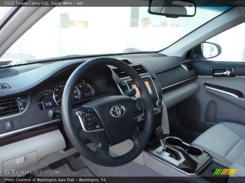 Super White / Ash 2012 Toyota Camry XLE