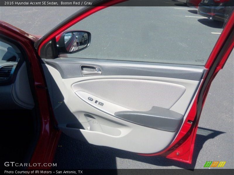 Boston Red / Gray 2016 Hyundai Accent SE Sedan