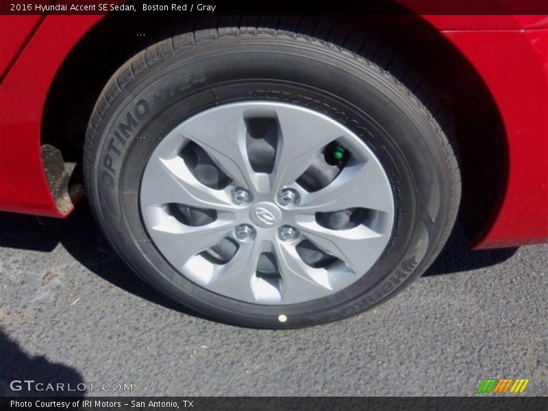 Boston Red / Gray 2016 Hyundai Accent SE Sedan