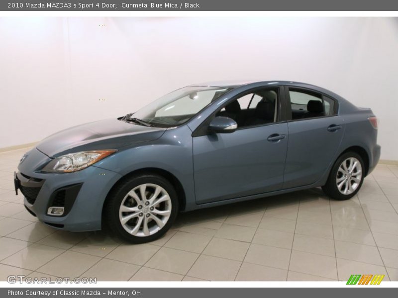 Front 3/4 View of 2010 MAZDA3 s Sport 4 Door