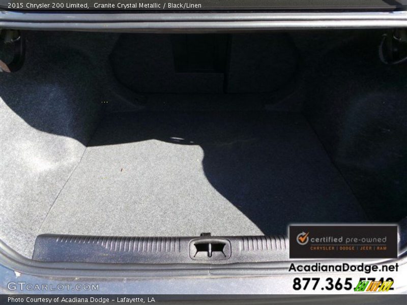 Granite Crystal Metallic / Black/Linen 2015 Chrysler 200 Limited