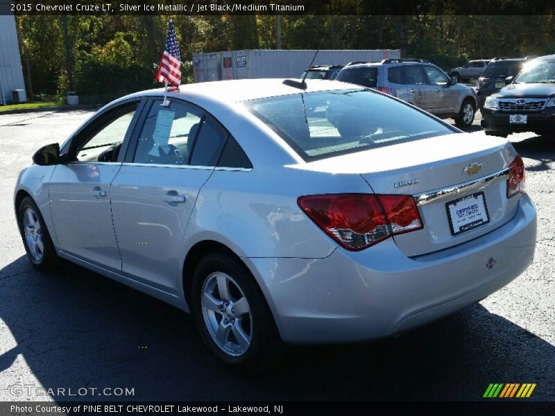Silver Ice Metallic / Jet Black/Medium Titanium 2015 Chevrolet Cruze LT