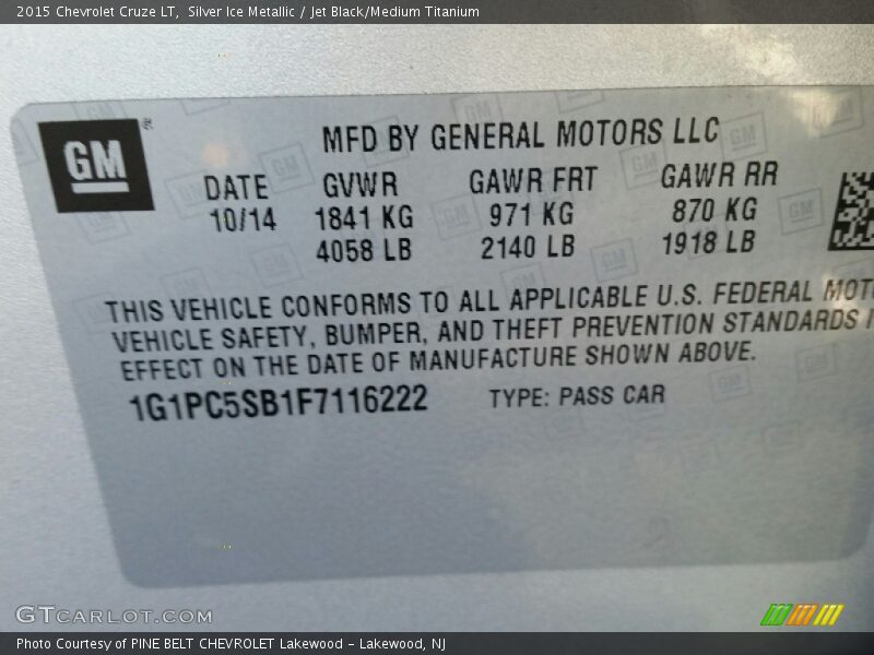 Silver Ice Metallic / Jet Black/Medium Titanium 2015 Chevrolet Cruze LT