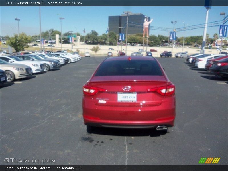 Venetian Red / Gray 2016 Hyundai Sonata SE