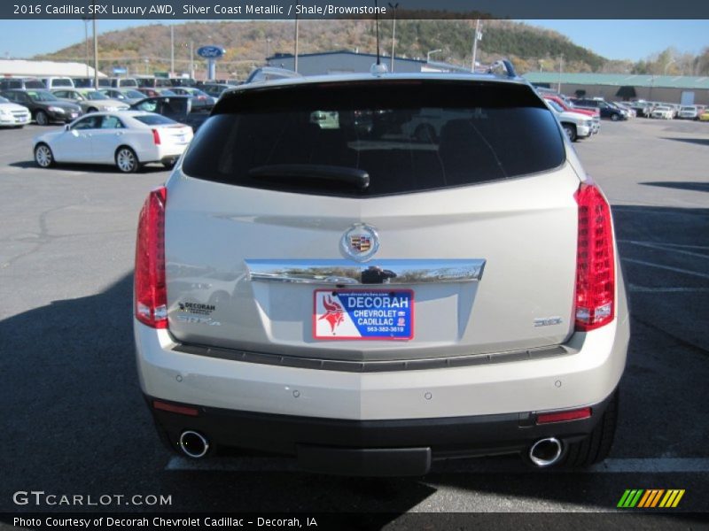 Silver Coast Metallic / Shale/Brownstone 2016 Cadillac SRX Luxury AWD