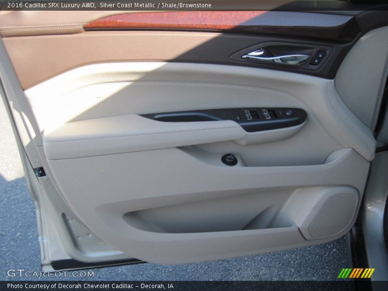 Silver Coast Metallic / Shale/Brownstone 2016 Cadillac SRX Luxury AWD