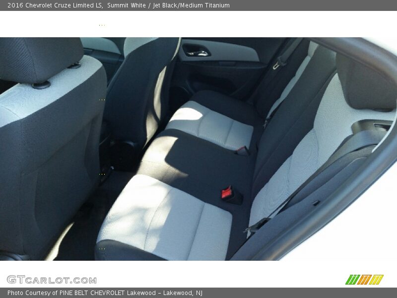 Summit White / Jet Black/Medium Titanium 2016 Chevrolet Cruze Limited LS