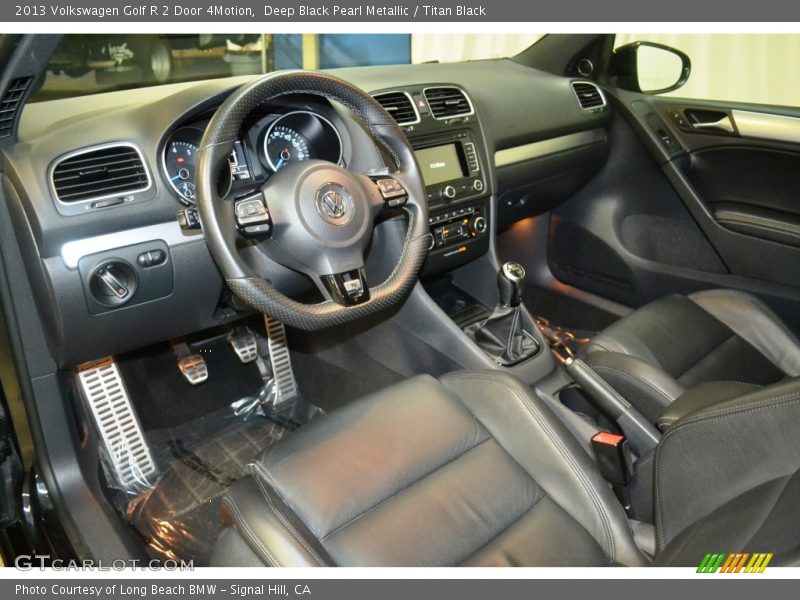 Deep Black Pearl Metallic / Titan Black 2013 Volkswagen Golf R 2 Door 4Motion
