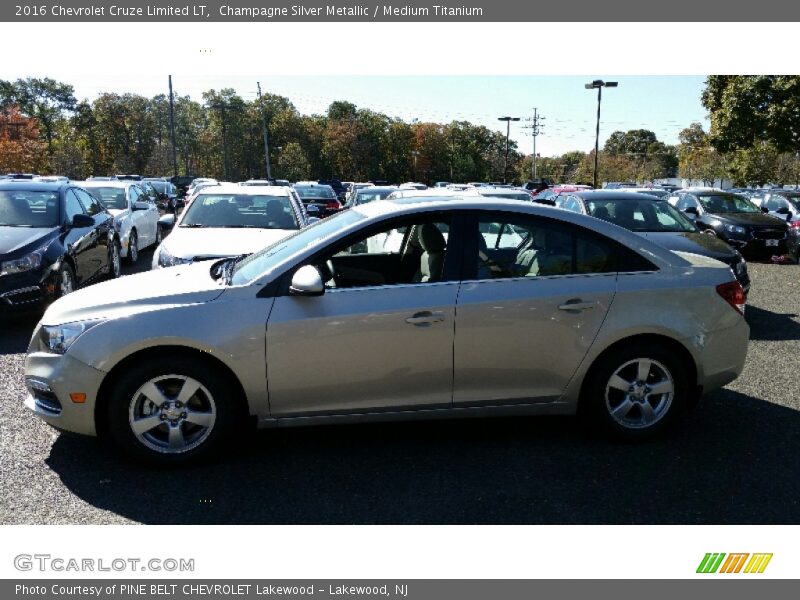 Champagne Silver Metallic / Medium Titanium 2016 Chevrolet Cruze Limited LT