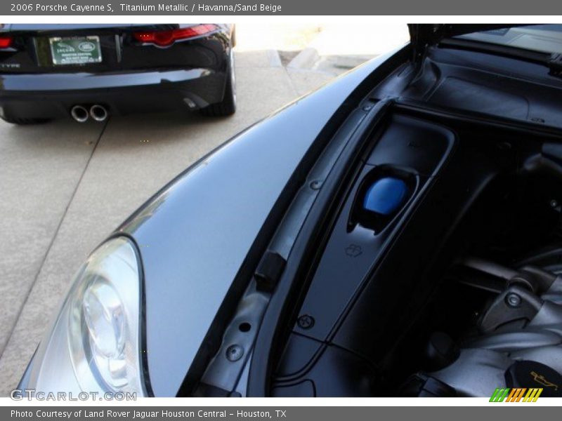 Titanium Metallic / Havanna/Sand Beige 2006 Porsche Cayenne S