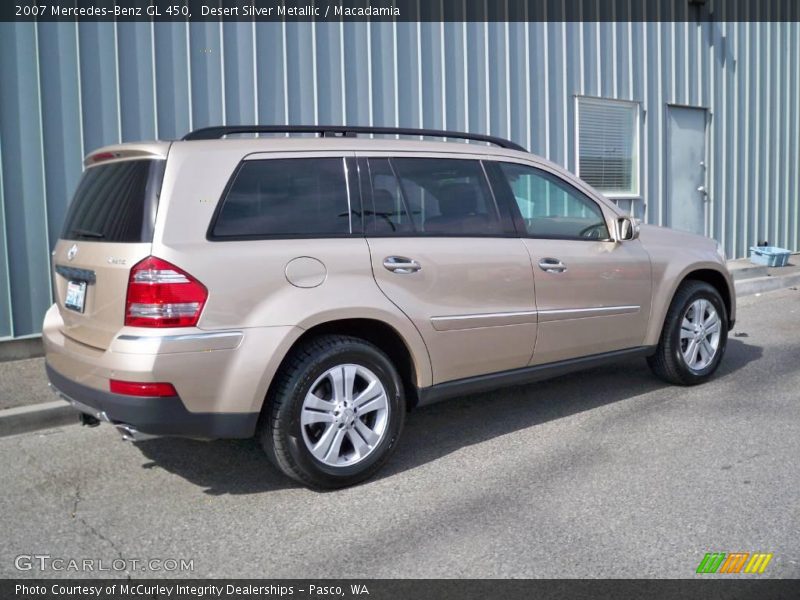 Desert Silver Metallic / Macadamia 2007 Mercedes-Benz GL 450