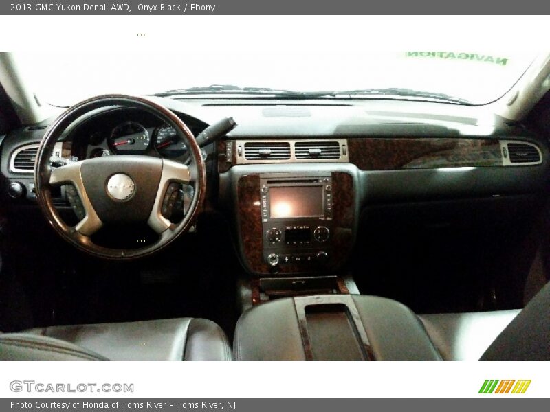 Onyx Black / Ebony 2013 GMC Yukon Denali AWD