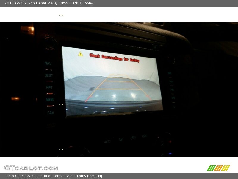 Onyx Black / Ebony 2013 GMC Yukon Denali AWD
