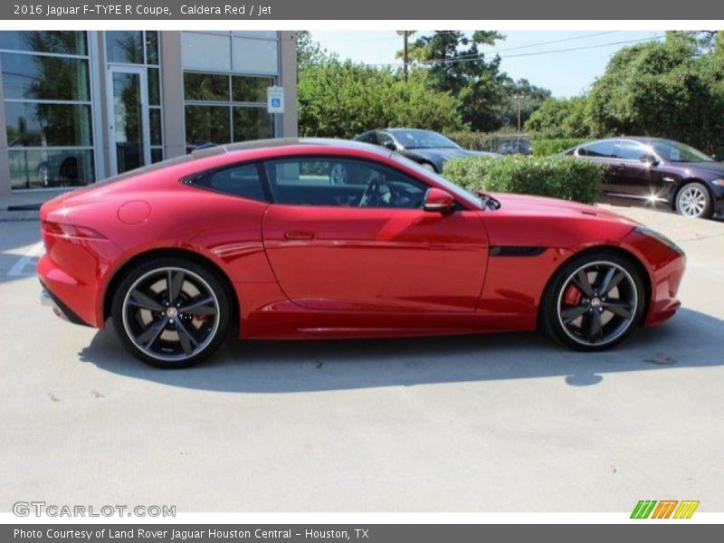  2016 F-TYPE R Coupe Caldera Red