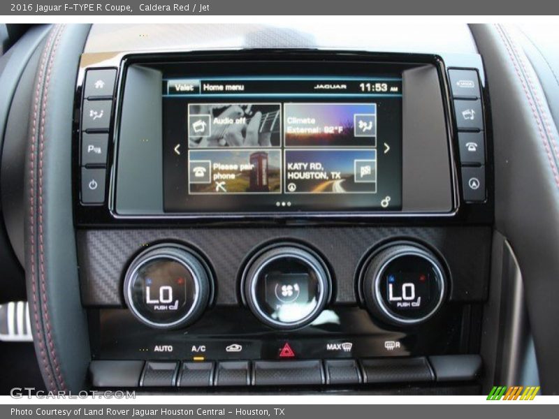 Controls of 2016 F-TYPE R Coupe