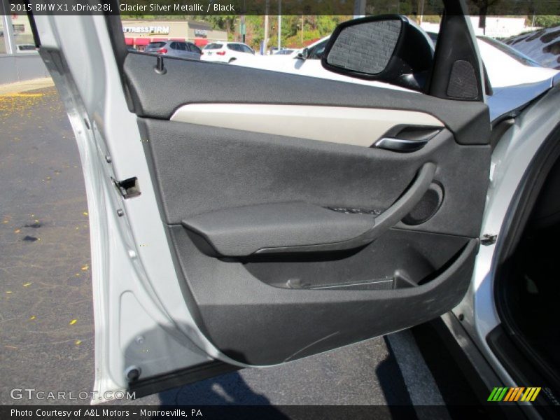 Glacier Silver Metallic / Black 2015 BMW X1 xDrive28i