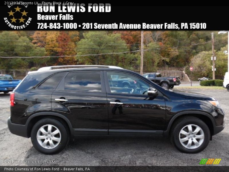 Ebony Black / Gray 2013 Kia Sorento LX