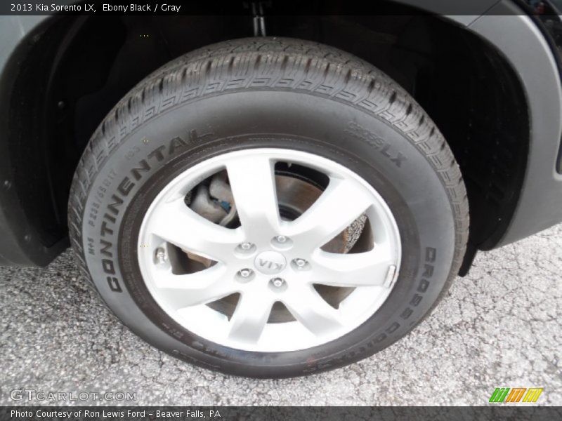 Ebony Black / Gray 2013 Kia Sorento LX