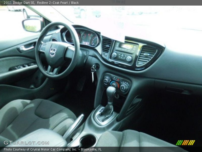 Redline 2-Coat Pearl / Black 2013 Dodge Dart SE