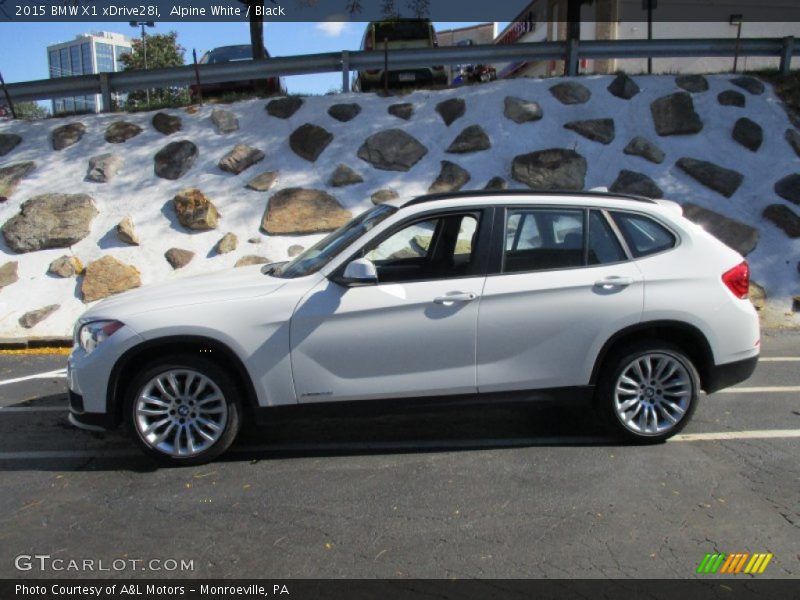 Alpine White / Black 2015 BMW X1 xDrive28i