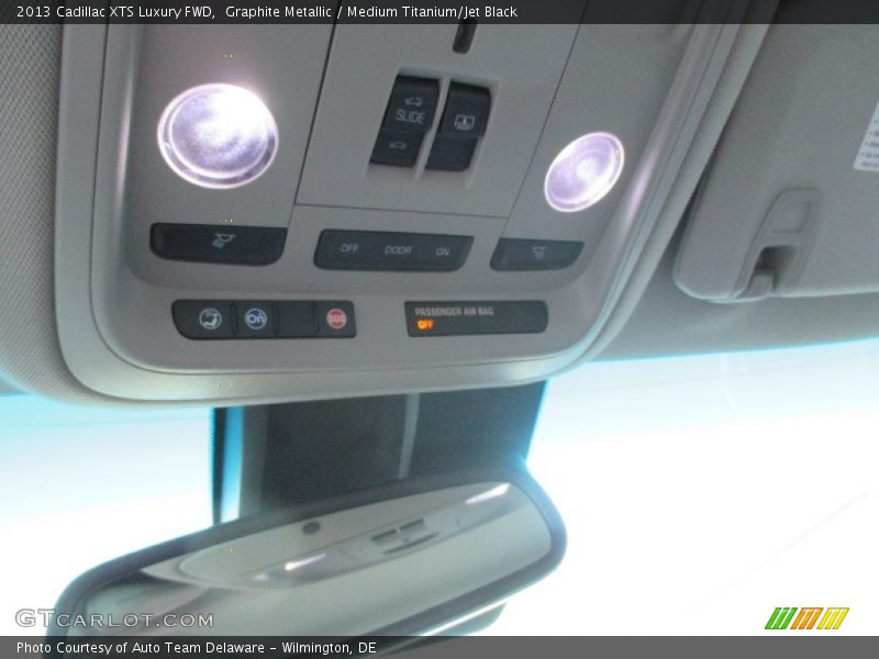 Graphite Metallic / Medium Titanium/Jet Black 2013 Cadillac XTS Luxury FWD