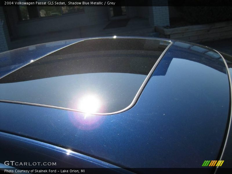 Shadow Blue Metallic / Grey 2004 Volkswagen Passat GLS Sedan