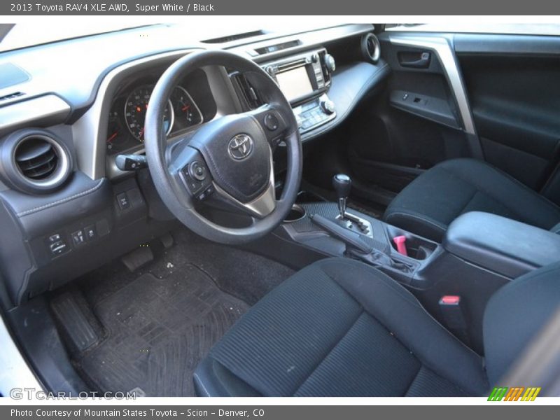 Super White / Black 2013 Toyota RAV4 XLE AWD