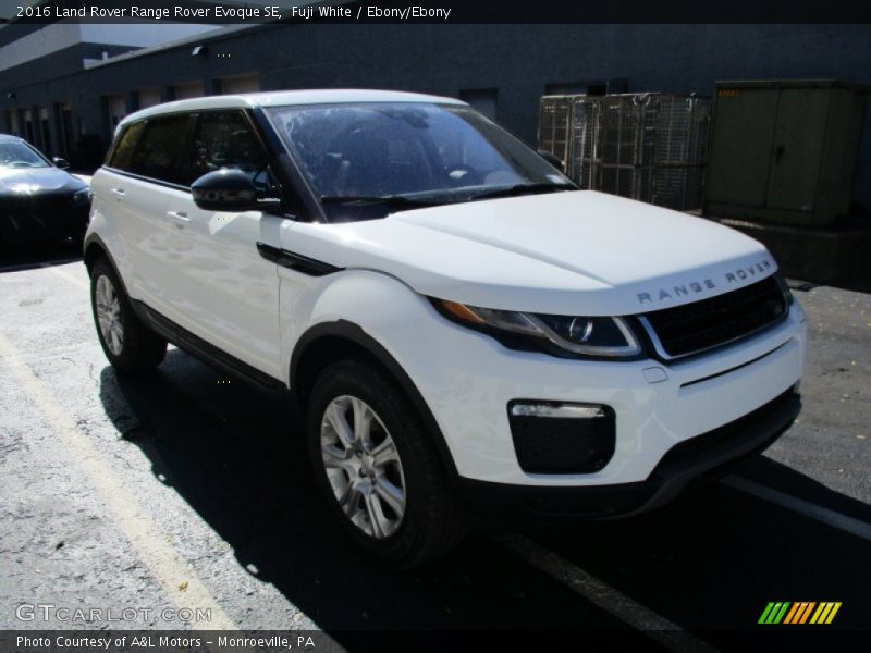 Fuji White / Ebony/Ebony 2016 Land Rover Range Rover Evoque SE