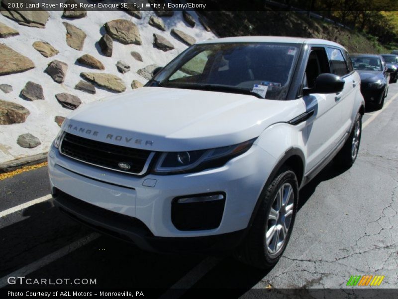 Fuji White / Ebony/Ebony 2016 Land Rover Range Rover Evoque SE