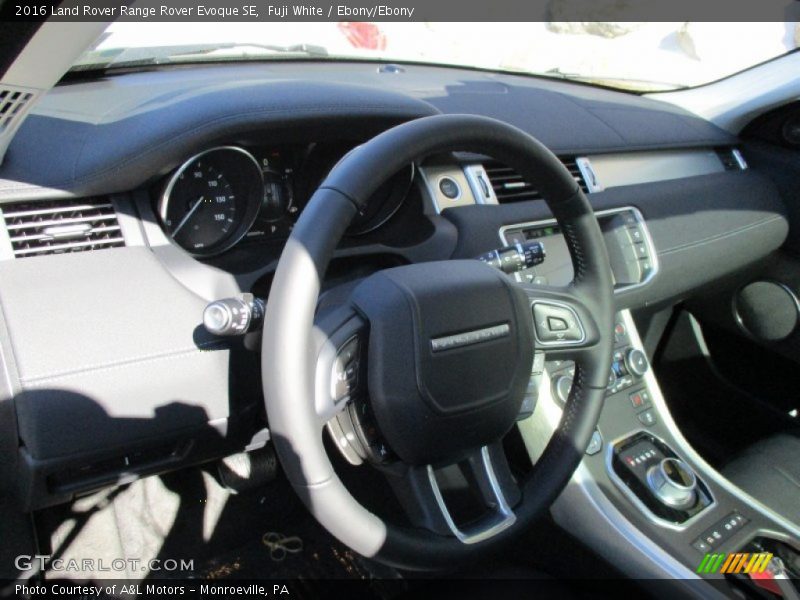 Fuji White / Ebony/Ebony 2016 Land Rover Range Rover Evoque SE