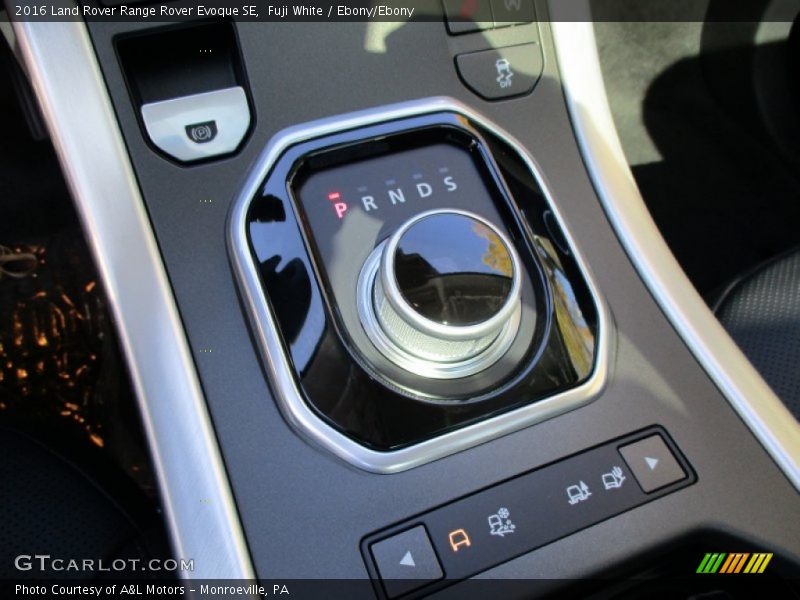 Fuji White / Ebony/Ebony 2016 Land Rover Range Rover Evoque SE